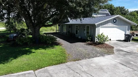 136 SW 85th Avenue Okeechobee FL 34974