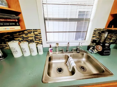 136 SW 85th Avenue Okeechobee FL 34974