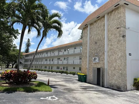 3506 NW 49th Avenue Lauderdale Lakes FL 33319