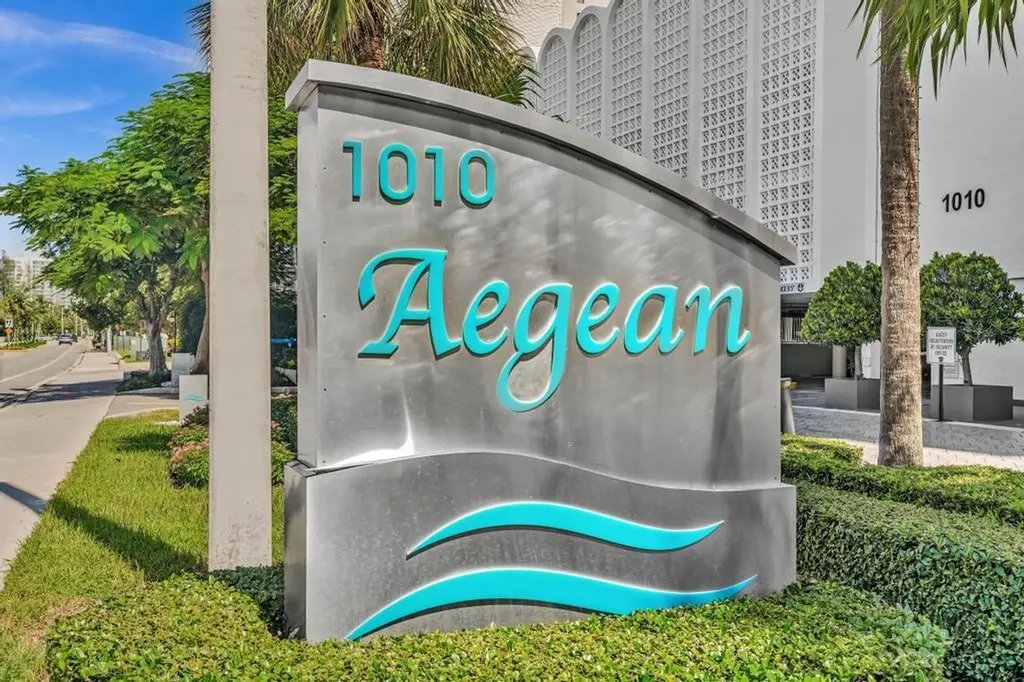 1010 S Ocean Boulevard Pompano Beach FL 33062