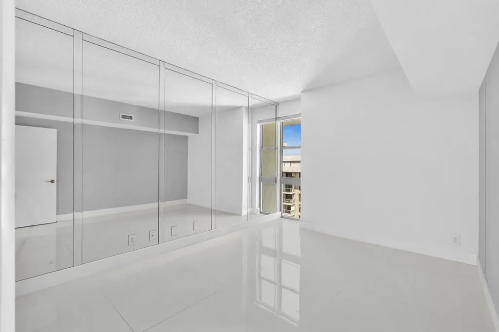 1010 S Ocean Boulevard Pompano Beach FL 33062