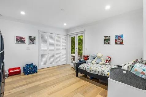 17844 Scarsdale Way Boca Raton FL 33496