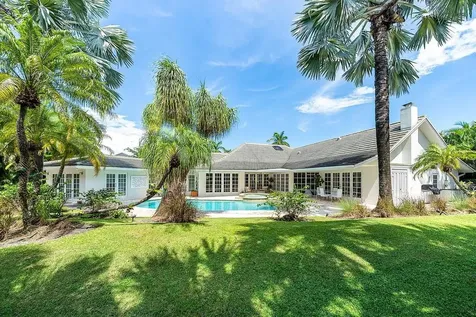 17844 Scarsdale Way Boca Raton FL 33496