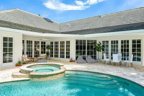 17844 Scarsdale Way Boca Raton FL 33496