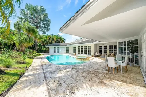 17844 Scarsdale Way Boca Raton FL 33496