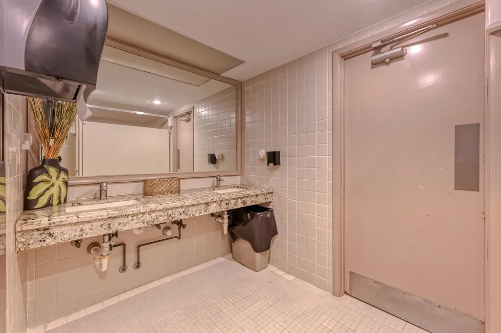 1100 SE 5th Court Pompano Beach FL 33060