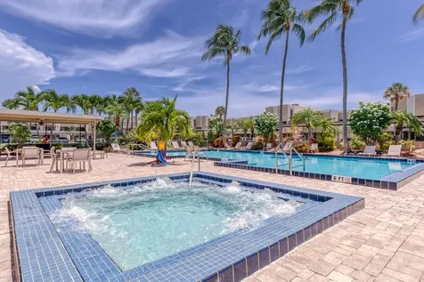 1100 SE 5th Court Pompano Beach FL 33060