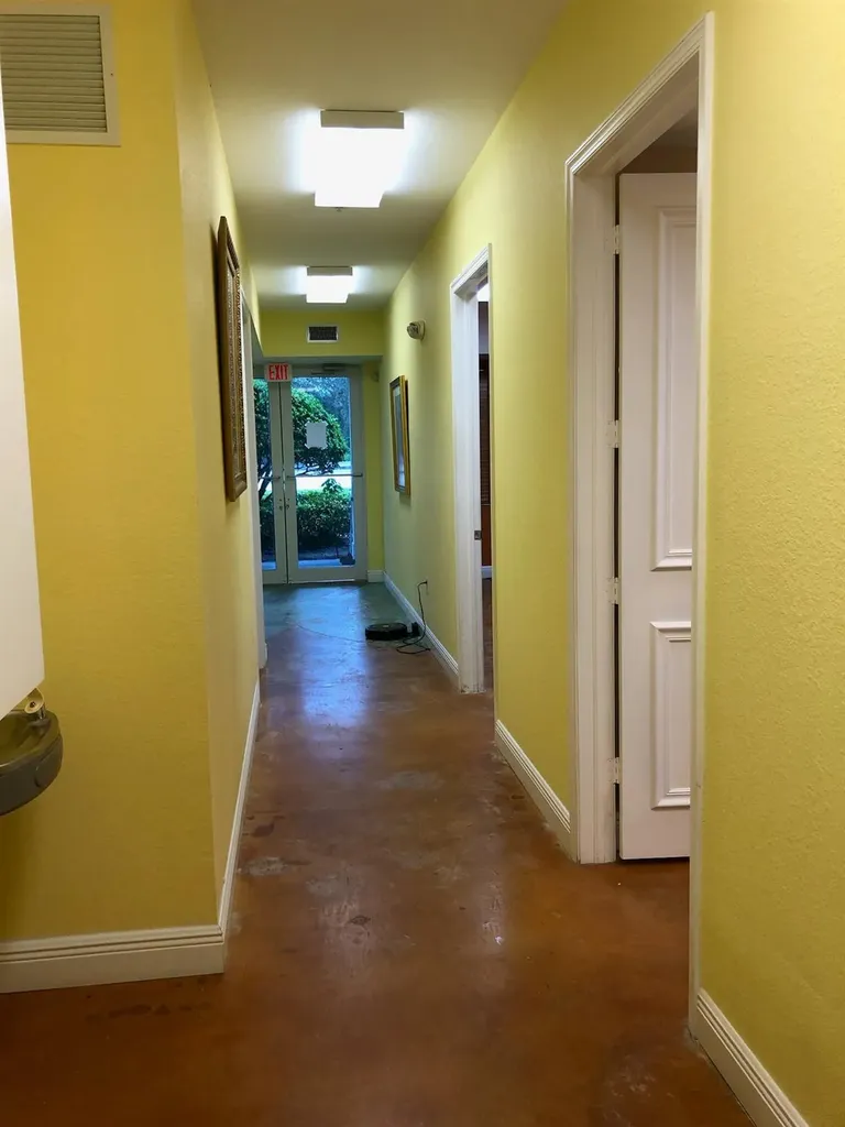 6848 Griffin Road Davie FL 33314