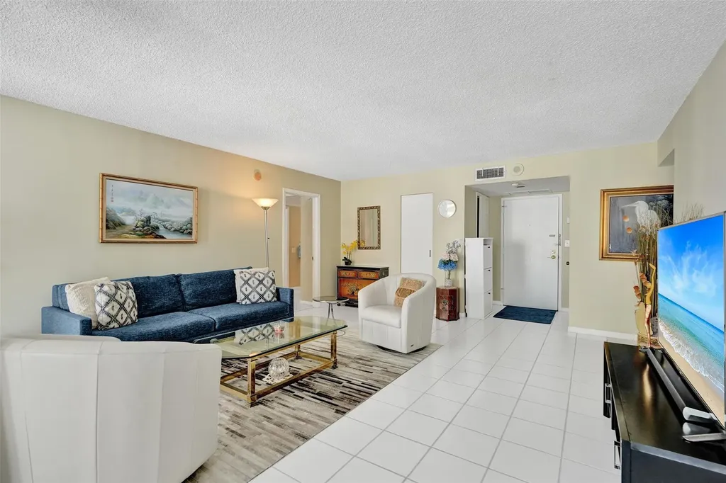 1010 S Ocean Boulevard Pompano Beach FL 33062