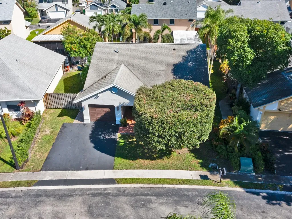12259 NW 32nd Manor Sunrise FL 33323
