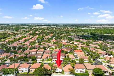 4122 NE 22nd Street Homestead FL 33033