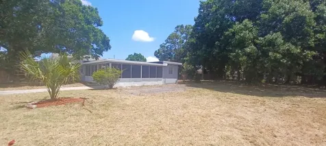 1810 S 32nd Street Fort Pierce FL 34947