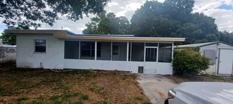 1810 S 32nd Street Fort Pierce FL 34947