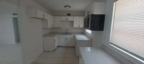 1810 S 32nd Street Fort Pierce FL 34947