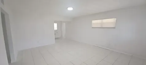 1810 S 32nd Street Fort Pierce FL 34947