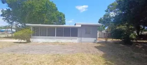 1810 S 32nd Street Fort Pierce FL 34947