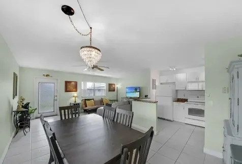 223 Flanders Delray Beach FL 33484