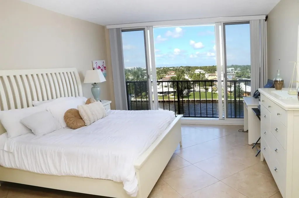 521 N Riverside Drive Pompano Beach FL 33062
