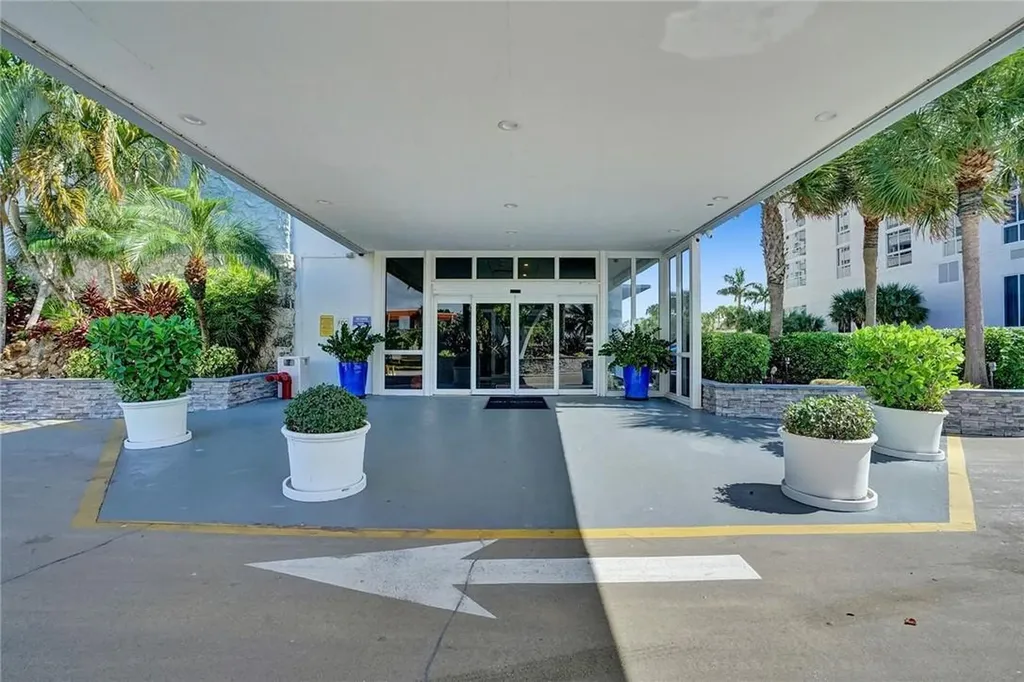 4250 Galt Ocean Drive Fort Lauderdale FL 33308