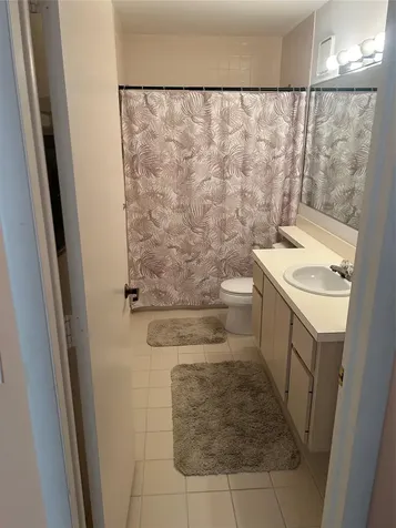 16 Amherst Court Royal Palm Beach FL 33411