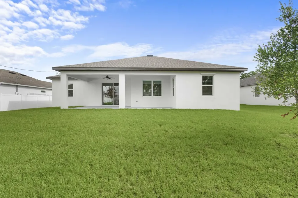 1538 SW Nervia Avenue Port St Lucie FL 34953