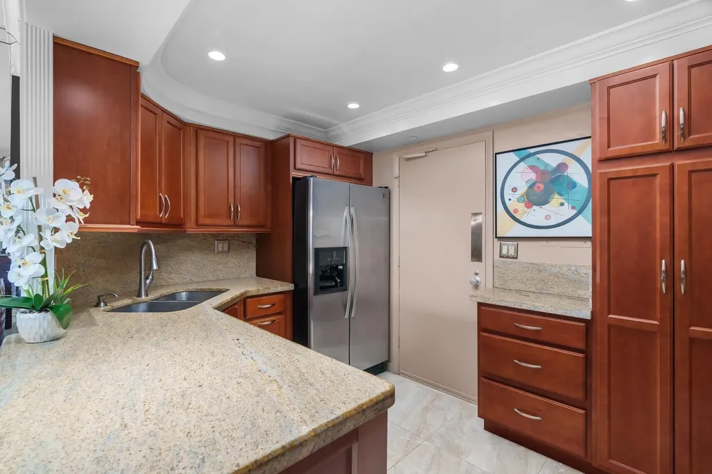 3333 NE 34th Street Fort Lauderdale FL 33308