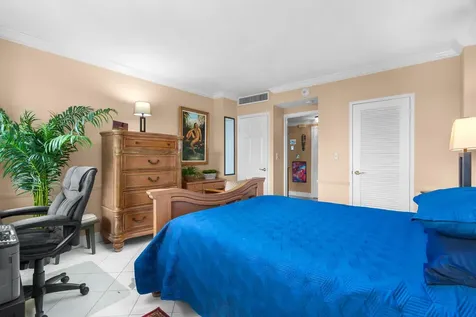3333 NE 34th Street Fort Lauderdale FL 33308