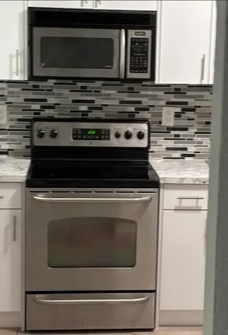 407 SE 3rd Avenue Hallandale Beach FL 33009