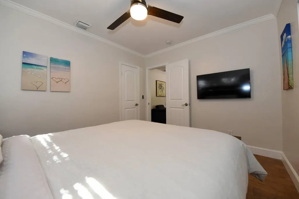 4901 NE 6th Avenue Fort Lauderdale FL 33334