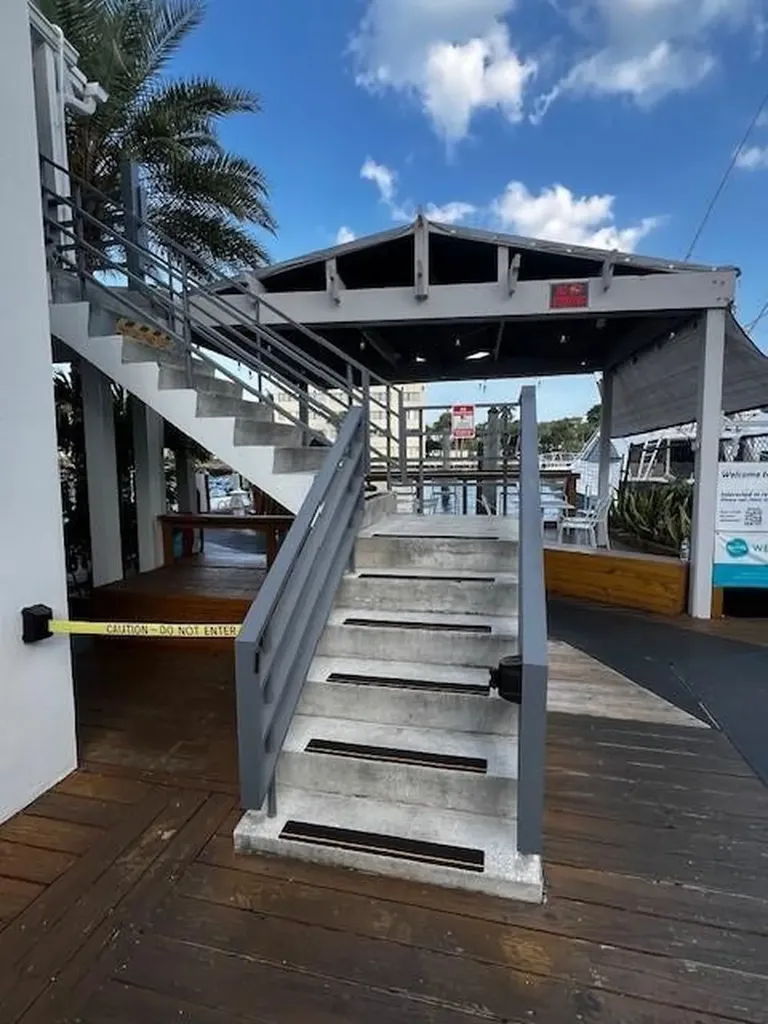 904 NE 20th Fort Lauderdale FL 33304