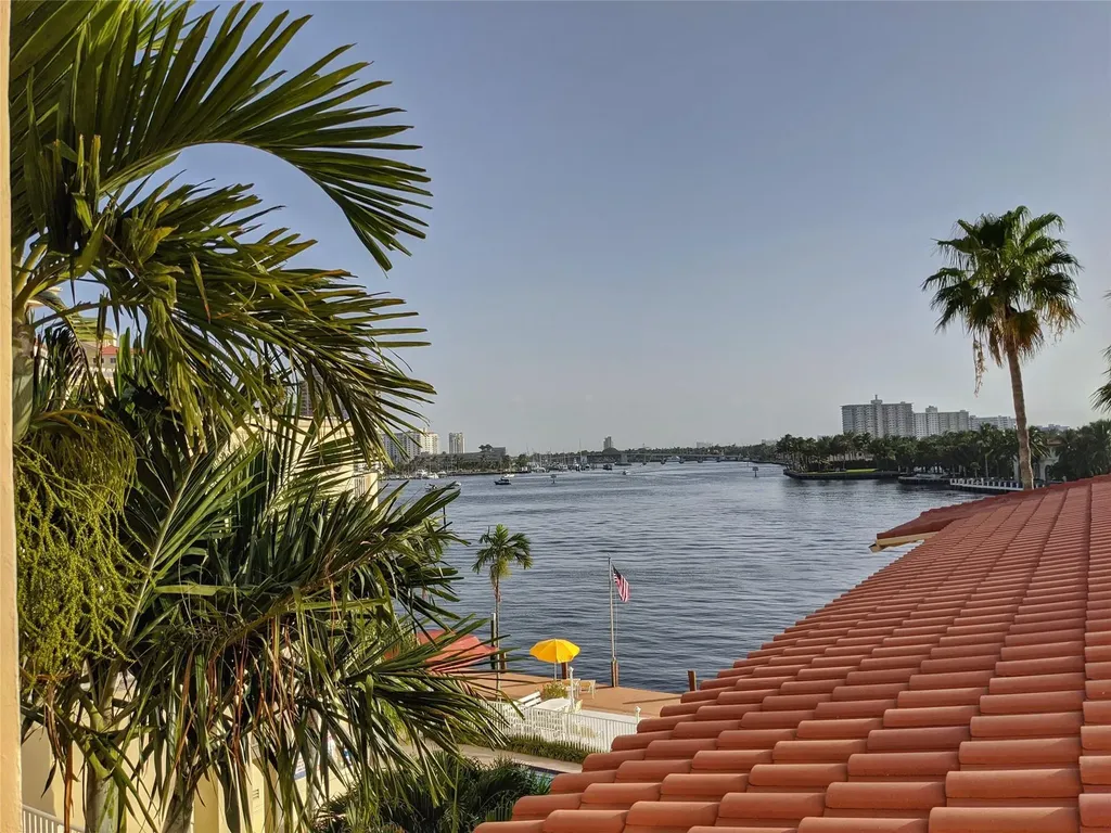 341 N Birch Road Fort Lauderdale FL 33304