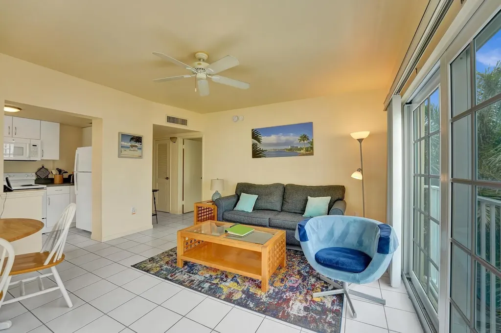 341 N Birch Road Fort Lauderdale FL 33304