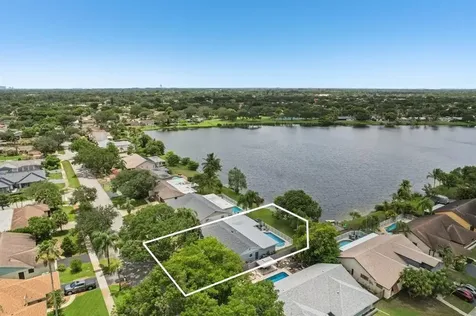 11756 SW 53rd Place Cooper City FL 33330