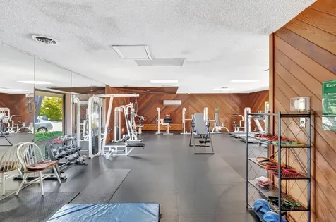 5336 NE 6th Avenue Oakland Park FL 33334