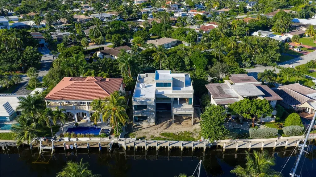 2729 NE 23rd Court Pompano Beach FL 33062