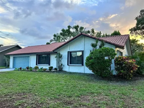 1681 NW 93rd Avenue Plantation FL 33322