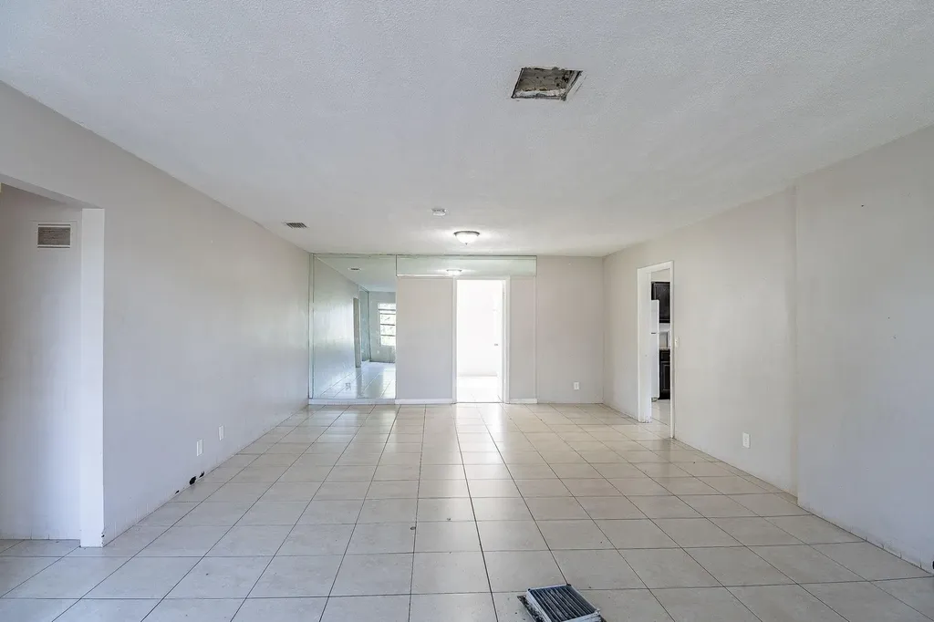 404 NW 5th Avenue Boynton Beach FL 33435