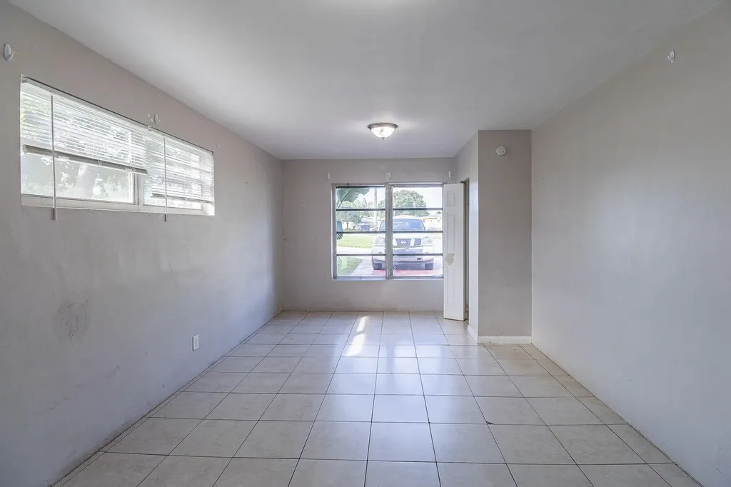 404 NW 5th Avenue Boynton Beach FL 33435