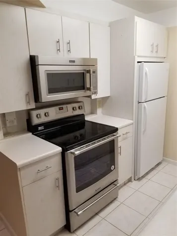 4090 Cornwall Boca Raton FL 33434