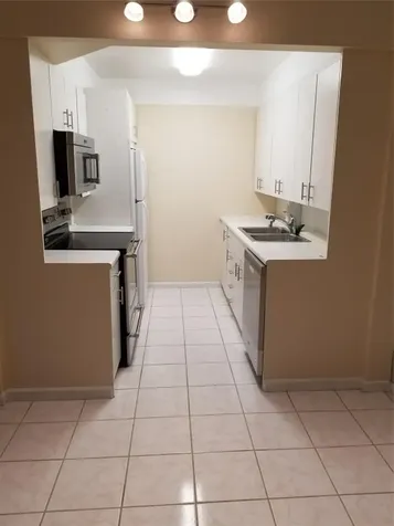 4090 Cornwall Boca Raton FL 33434