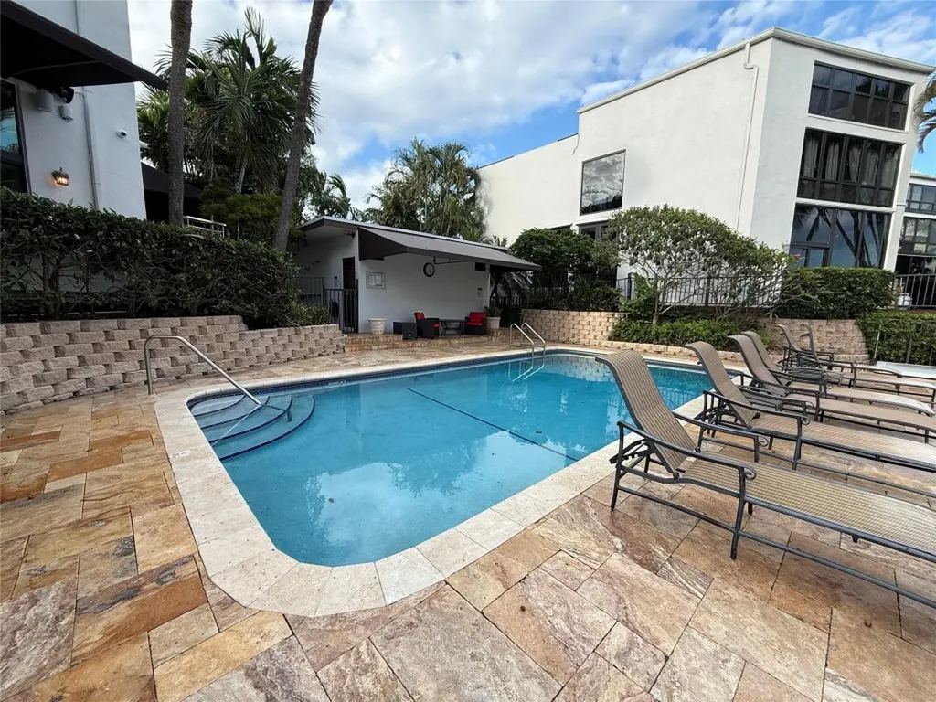 3014 NE 49th Street Fort Lauderdale FL 33308