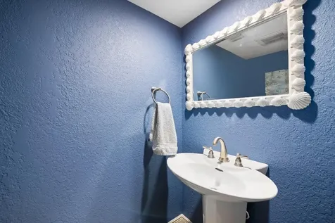 3014 NE 49th Street Fort Lauderdale FL 33308