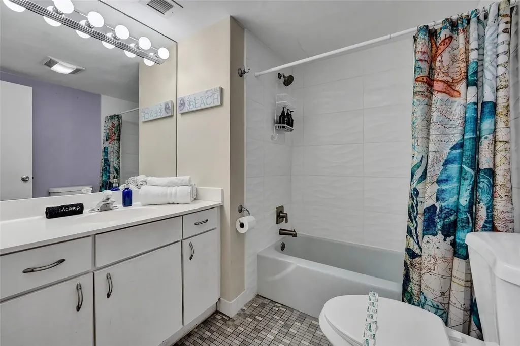 341 N Birch Road Fort Lauderdale FL 33304