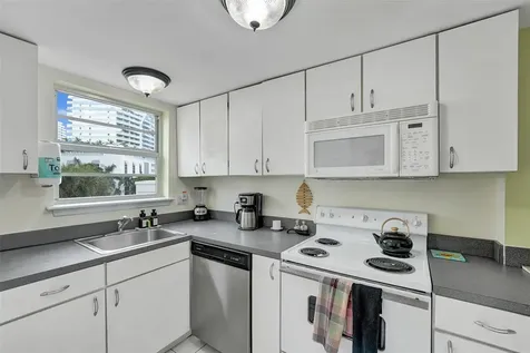 341 N Birch Road Fort Lauderdale FL 33304