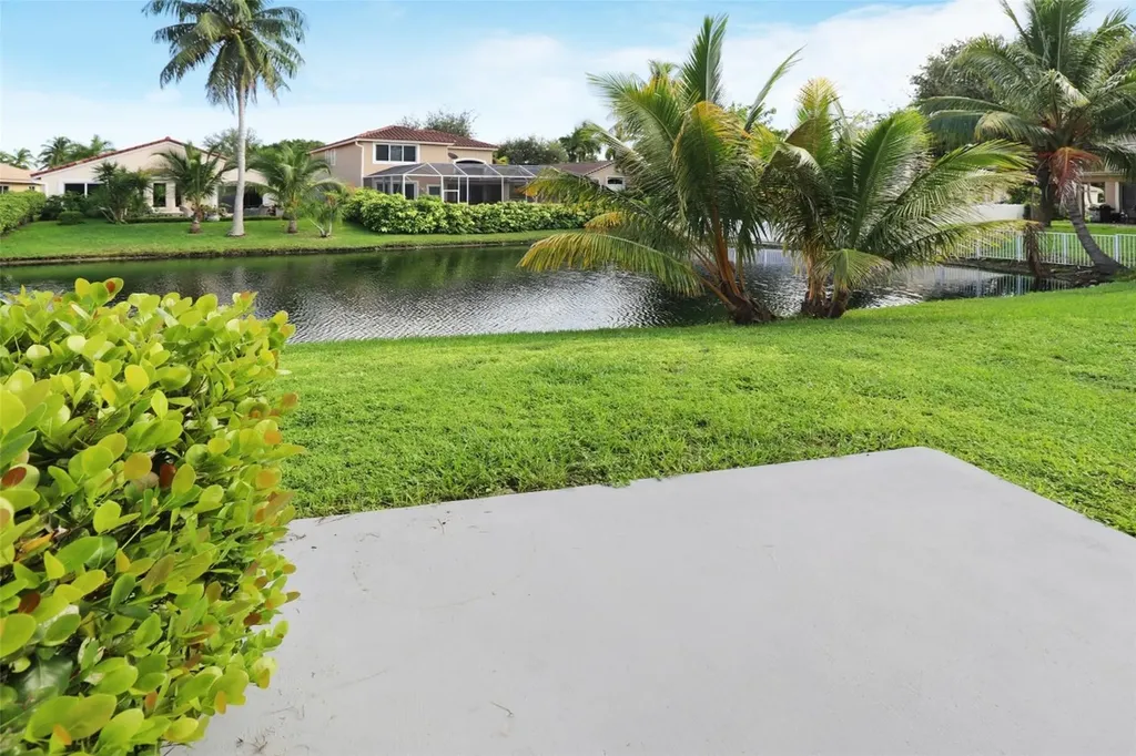 12250 NW 57th Street Coral Springs FL 33076