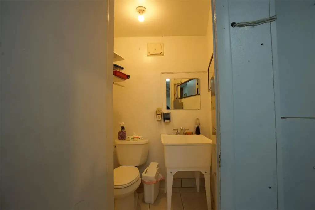 4581 N Dixie Highway Deerfield Beach FL 33064