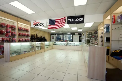 4581 N Dixie Highway Deerfield Beach FL 33064