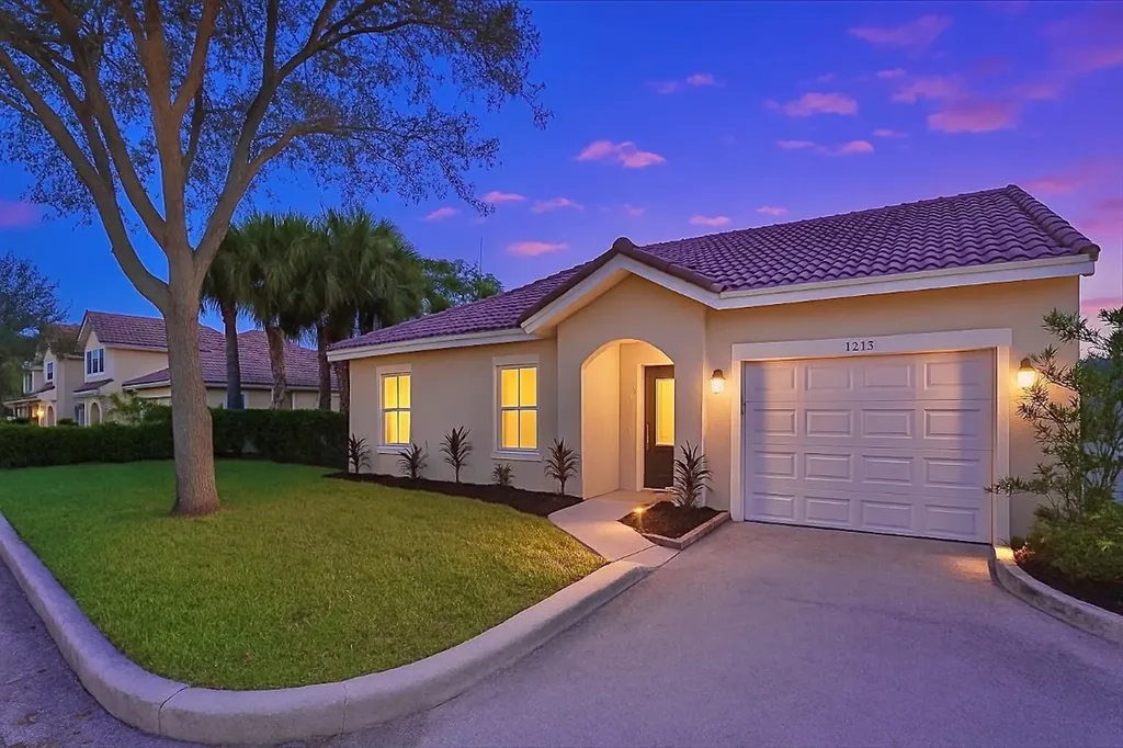 1213 NW 27th Avenue Pompano Beach FL 33069
