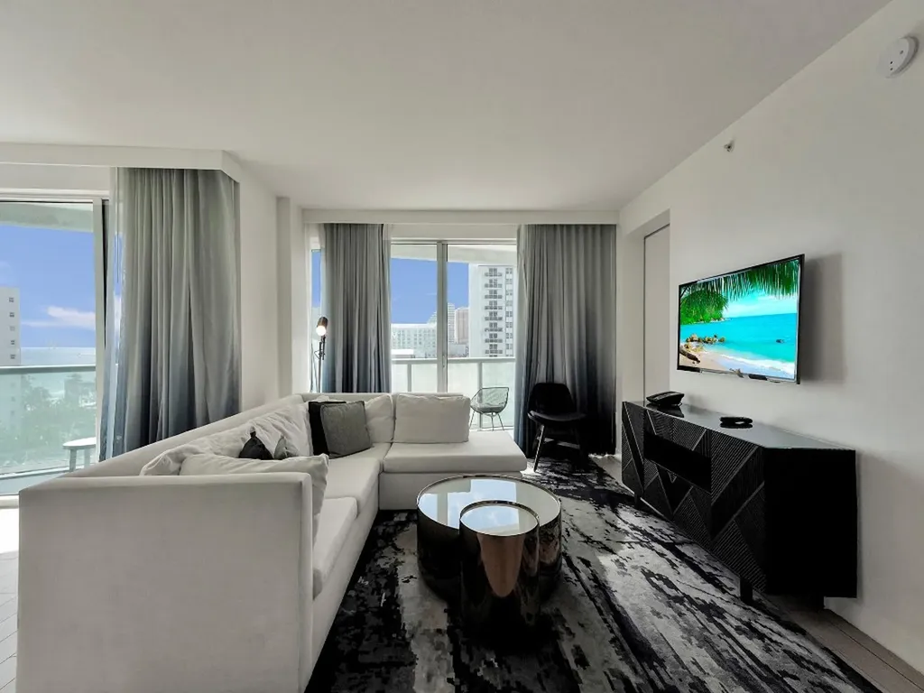 3101 Bayshore Drive Fort Lauderdale FL 33304