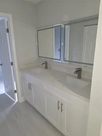 6701 W Wedgewood Avenue Davie FL 33331